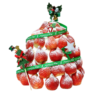 Christmas Fresh Cream Strawberry Cake