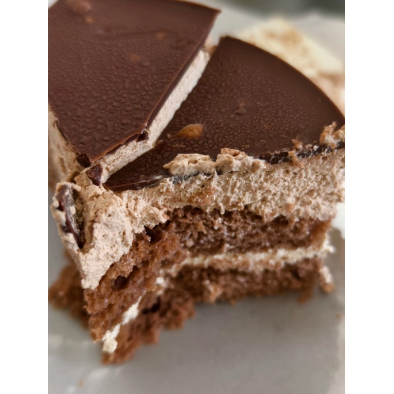 Vegan Chocolate Mousse Cake