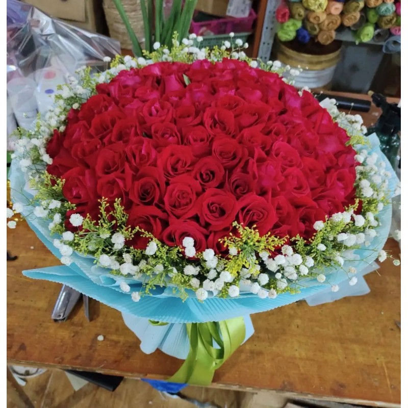 Valentine Scarlet Symphony