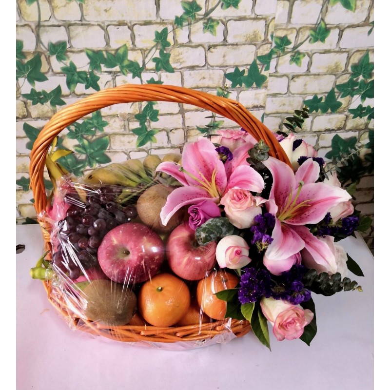 Fruits Basket - Roses, Lilies, Grapes, bananes Etc.
