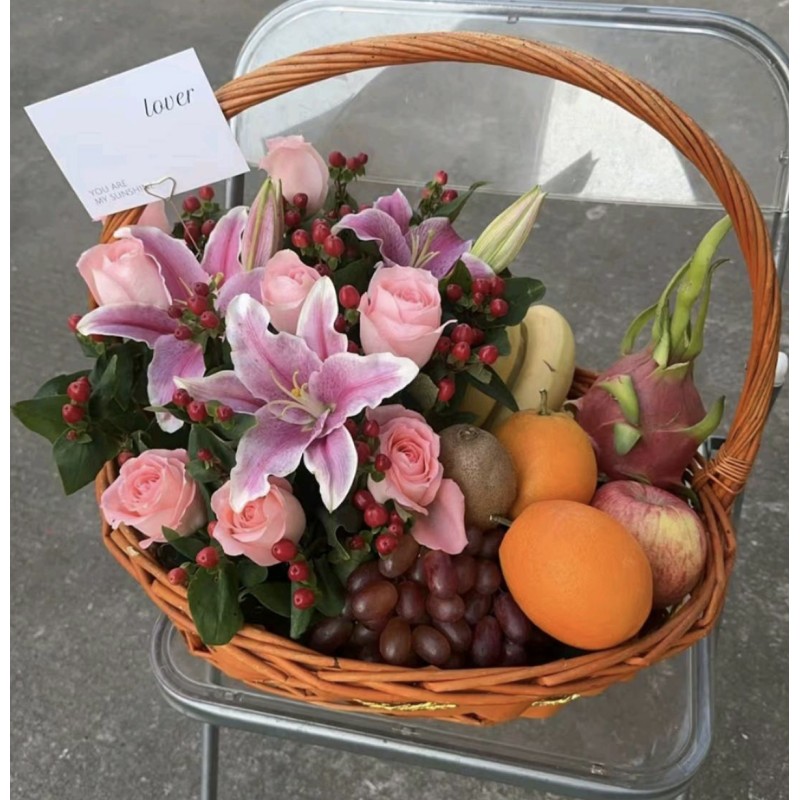 Fruits Basket - Roses, Lilies, Grapes, bananes Etc.