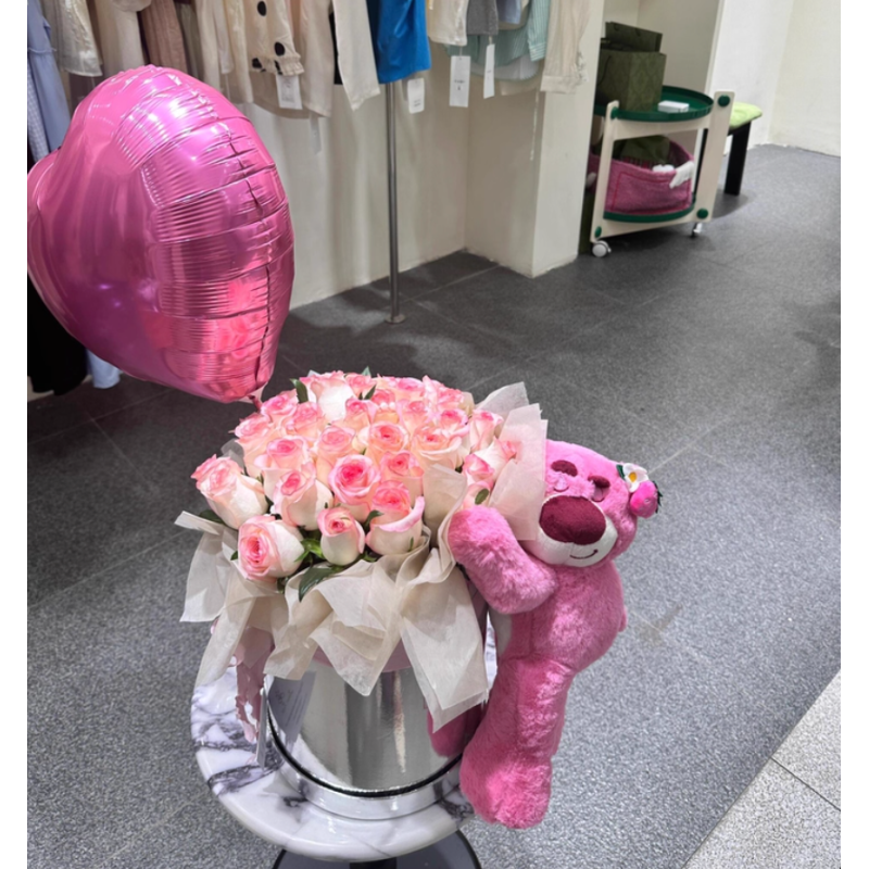Sweet Embrace – Pink Roses & Teddy Bucket Sweet Embrace – Pink Roses & Teddy Bucket