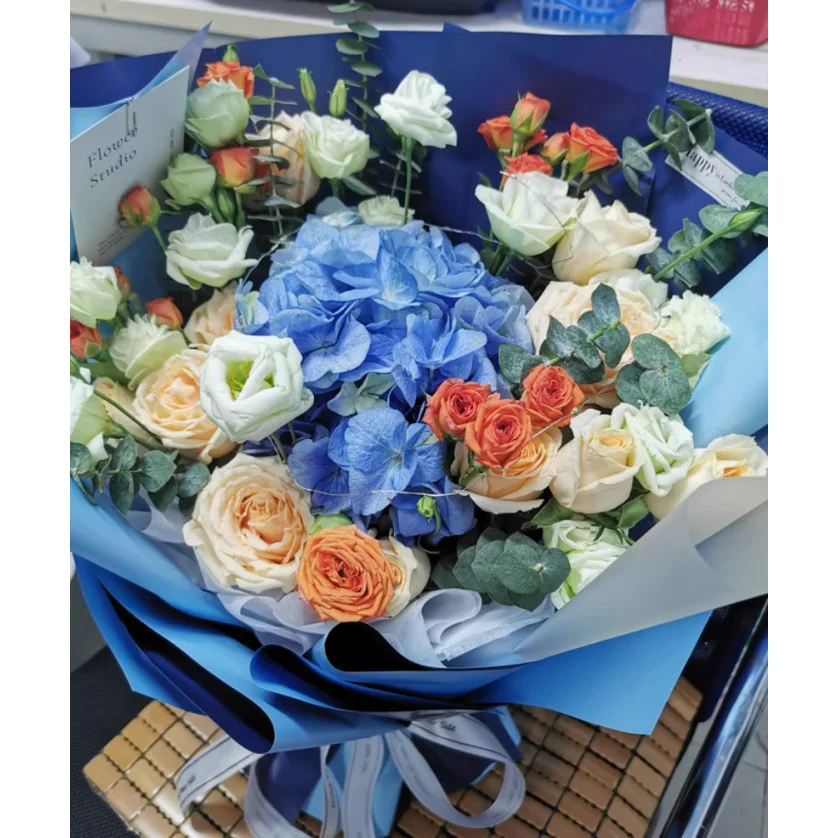 Sky Blue Harmony bouquet delivered to customer in China