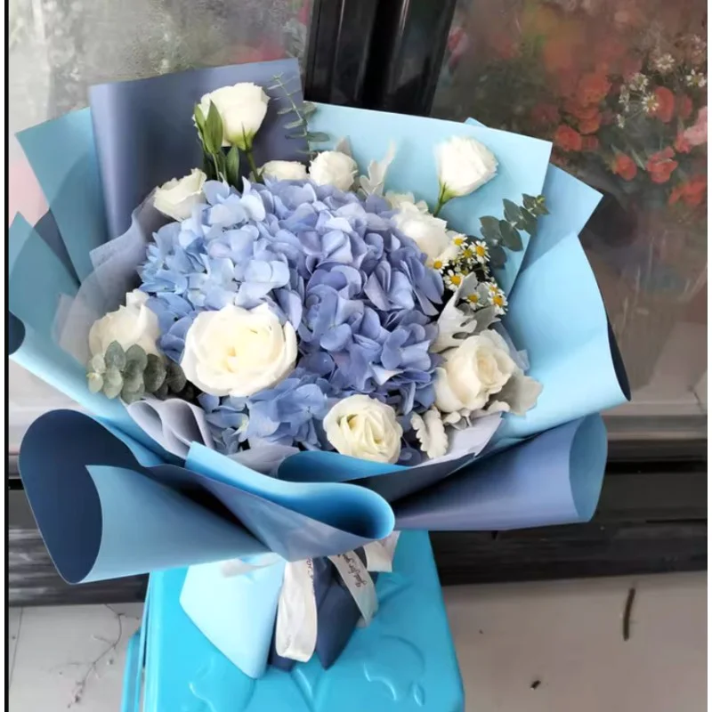 Blue Azure Hug