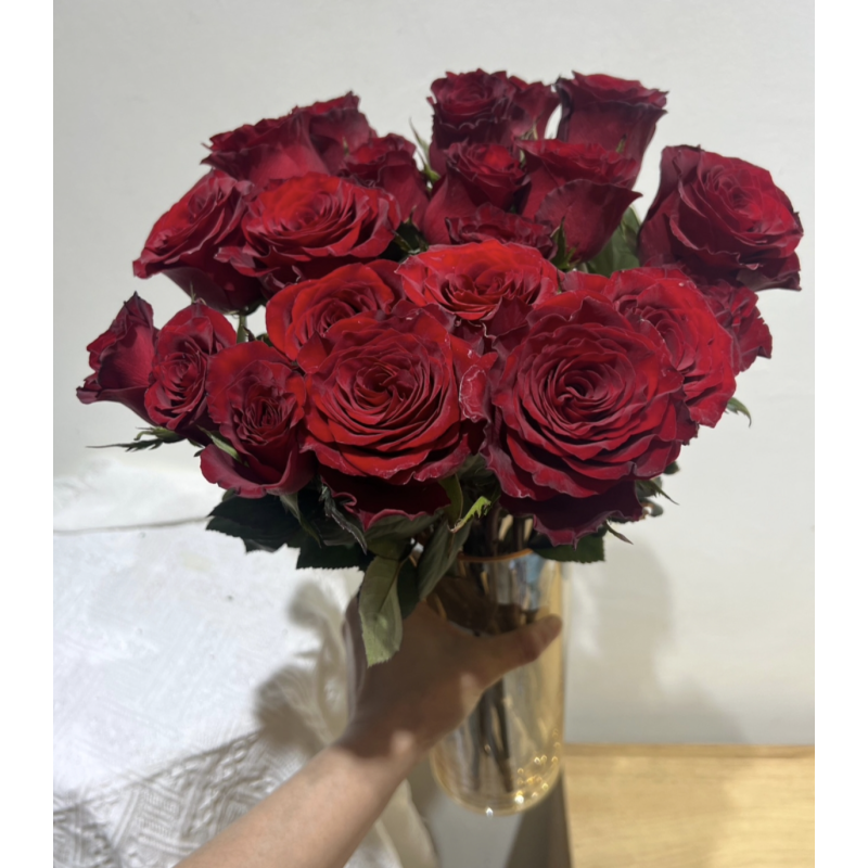 Grace in Vase