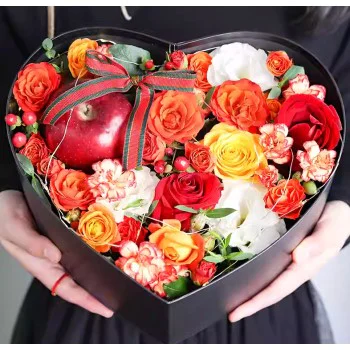 Christmas Heart of Fire Rose Gift Box Christmas Heart of Fire Rose Gift Box