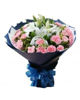 20 Pink Carnations with 6 Lilies