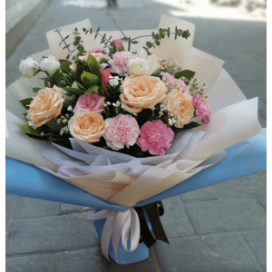 Flowers sent from a Singapore customer to a recipient in Beijing