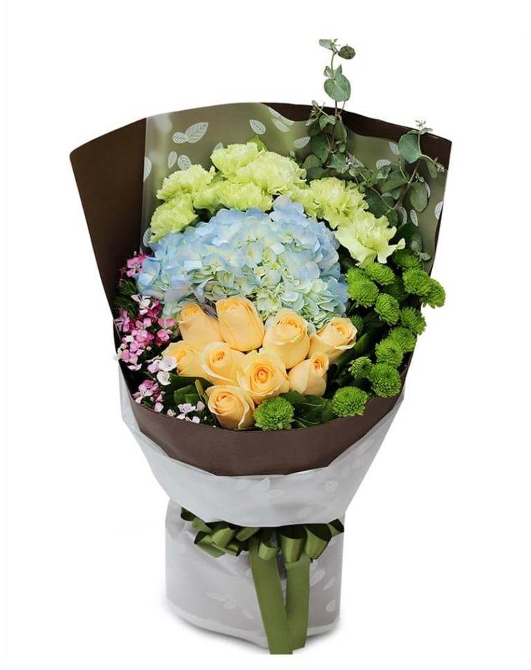 Mixed Flowers Bouqueta