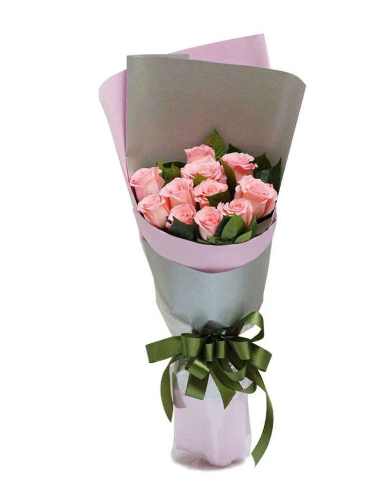 11 Pink Roses