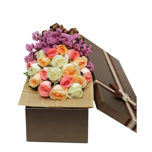 20 Mixed Roses in Luxury Box