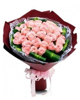 33 Pink Roses