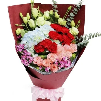 Love Whisper Florals Love Whisper Florals