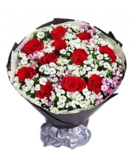 11 Red Roses